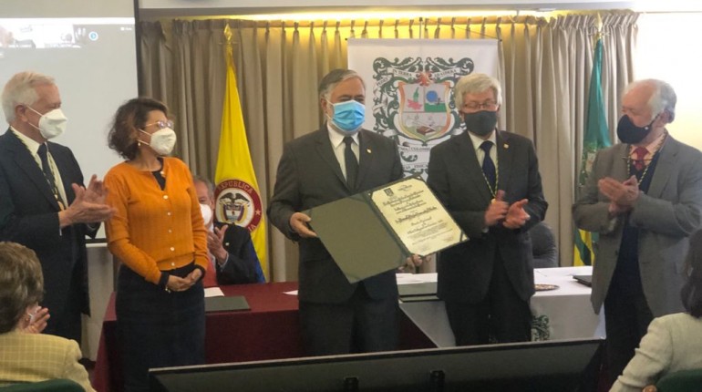 Entrega del Premio Obra Integral en Ciencia 2021 que otorgan La Academia y Avanciencia